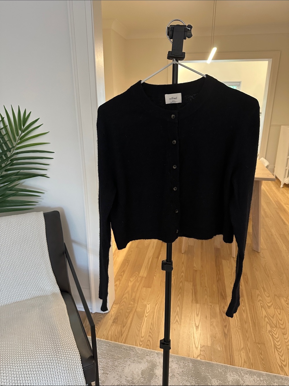 Aritzia Black Crew Neck Button-Front Sicily Cropped Cardigan